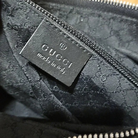 Vintage GUCCI Authentic Bag with Zipper Accents- Excellent Condition